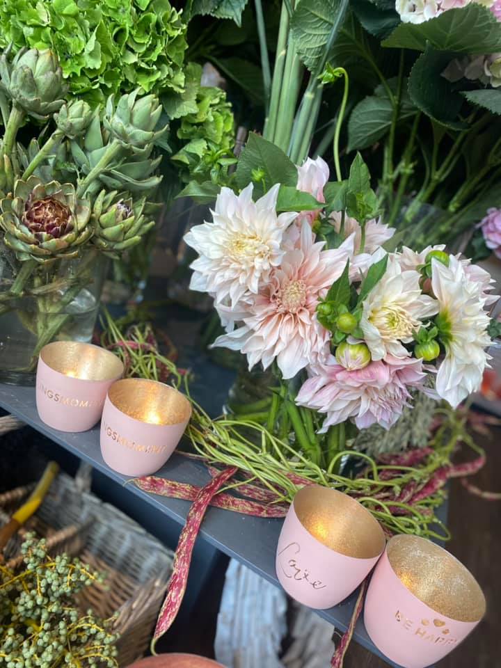 Vasen & Übertöpfe blumenhofkehr.de